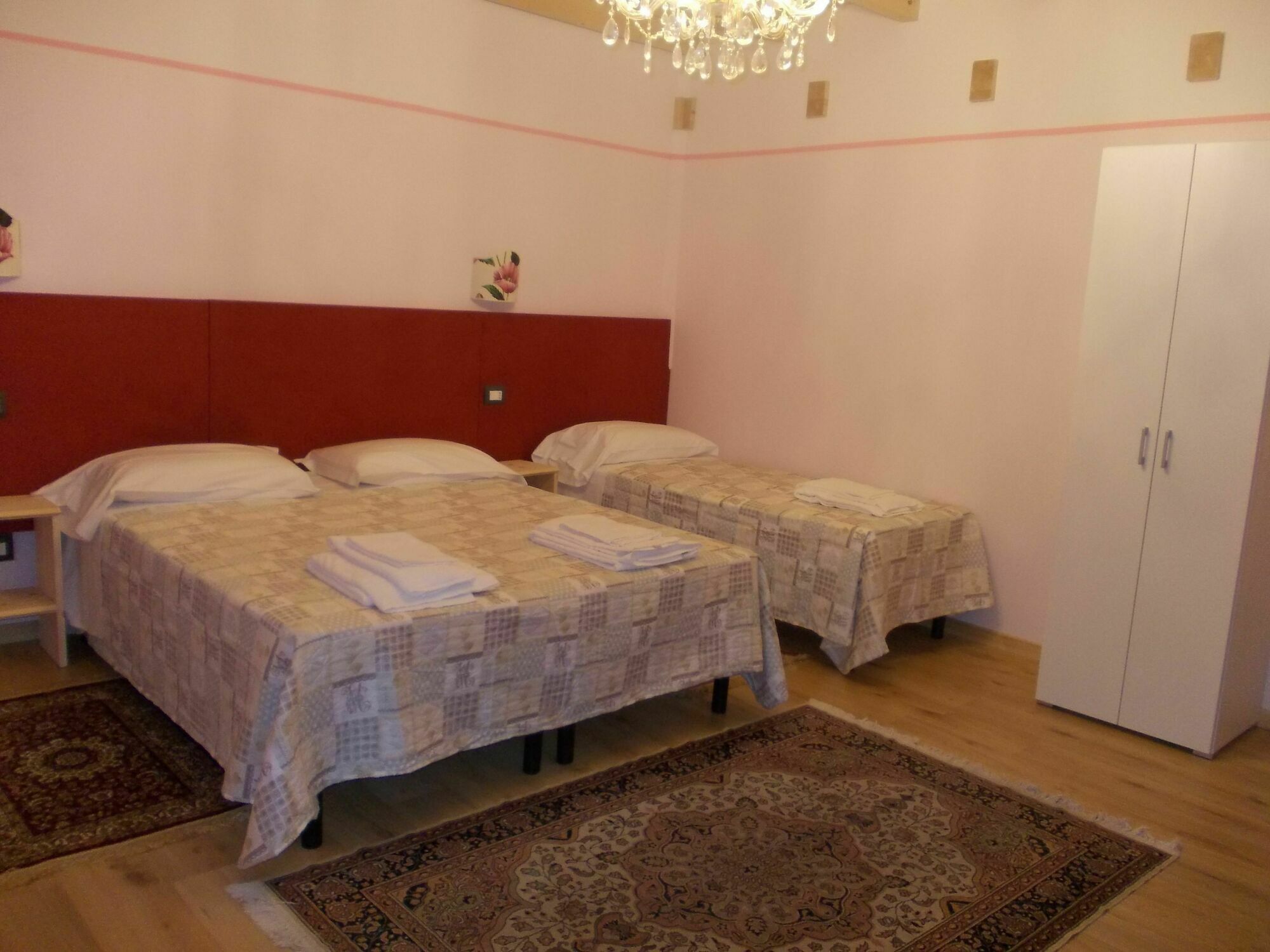 Romagnoli 36 Hotel Верона Екстериор снимка