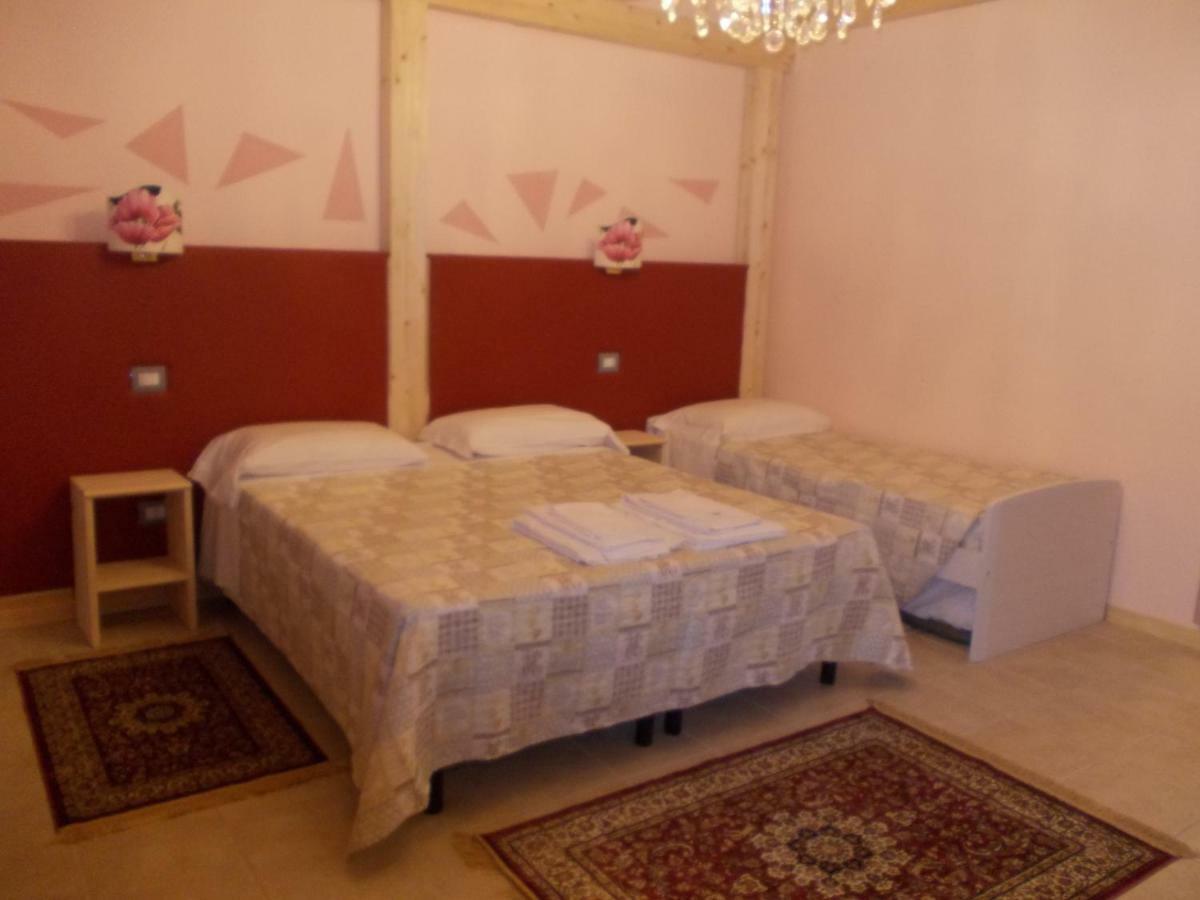 Romagnoli 36 Hotel Верона Екстериор снимка
