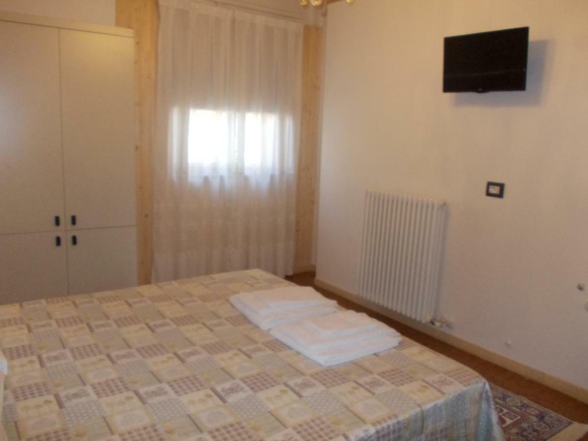 Romagnoli 36 Hotel Верона Екстериор снимка